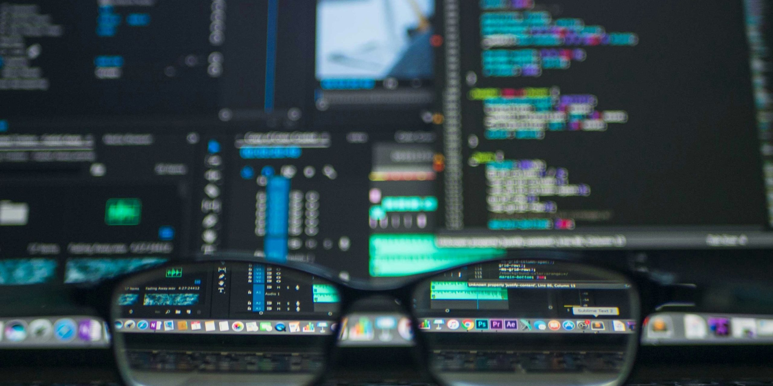 photo-1504639725590-34d0984388bd