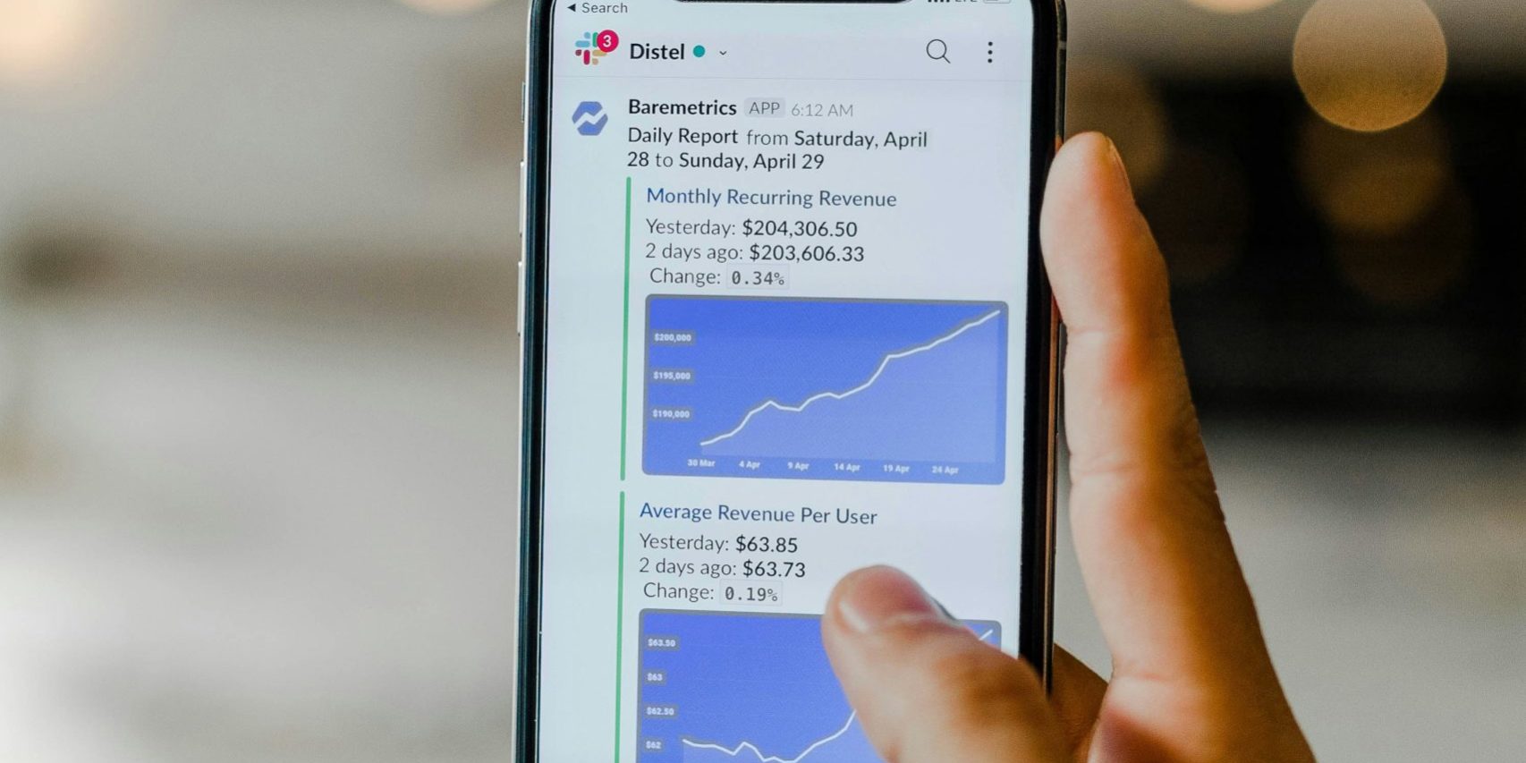 photo-1556155092-8707de31f9c4